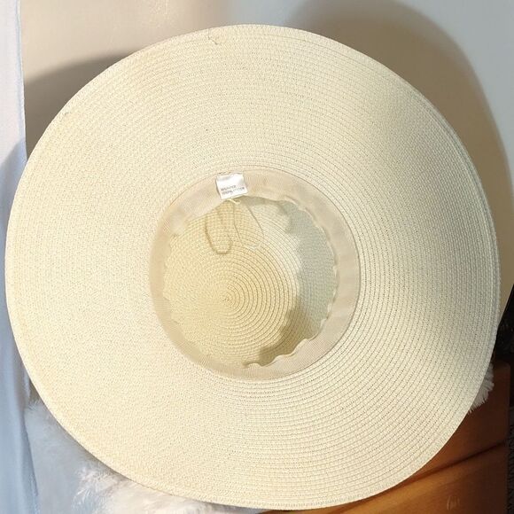 Women's Wide Brim Sun Hat - Picture 3 of 6